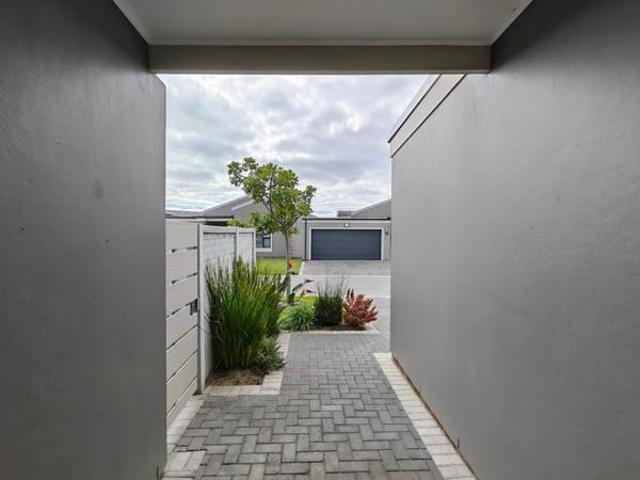 Townhouse for sale in Eastern Cape
