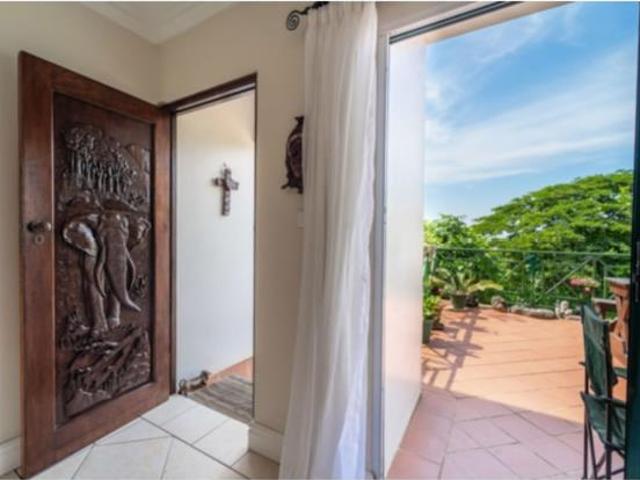 Townhouse for sale in oThongathi, eThekwini Metropolitan Municipality