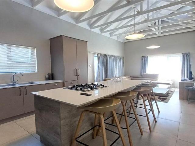 Townhouse for sale in Port Elizabeth, Eastern Cape