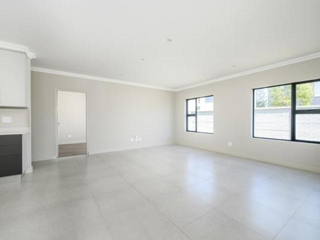 Townhouse for sale in Eastern Cape