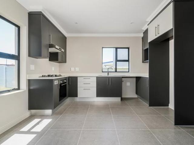 Townhouse for sale in Eastern Cape