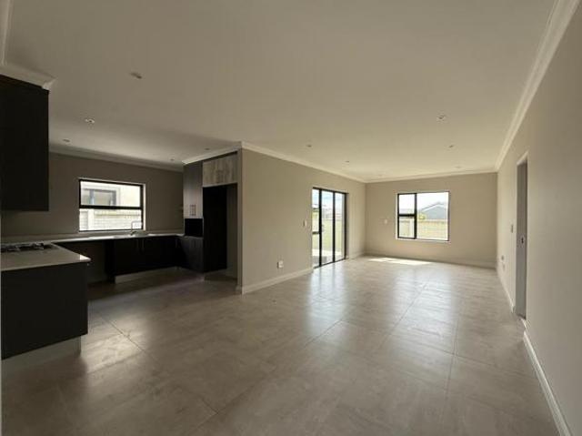 Townhouse for sale in Nelson Mandela Bay Ward 18, Nelson Mandela Bay Metropolitan Municipality