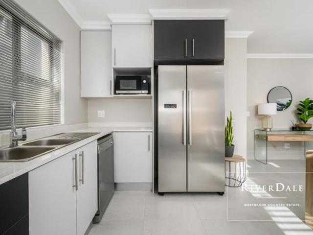 Townhouse for sale in Eastern Cape