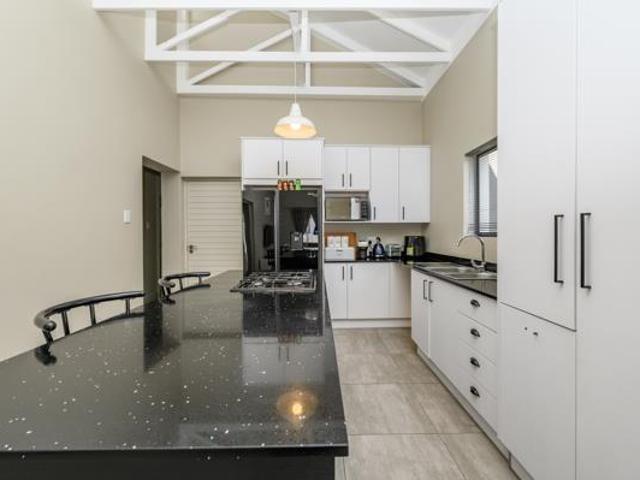 Townhouse for sale in Eastern Cape