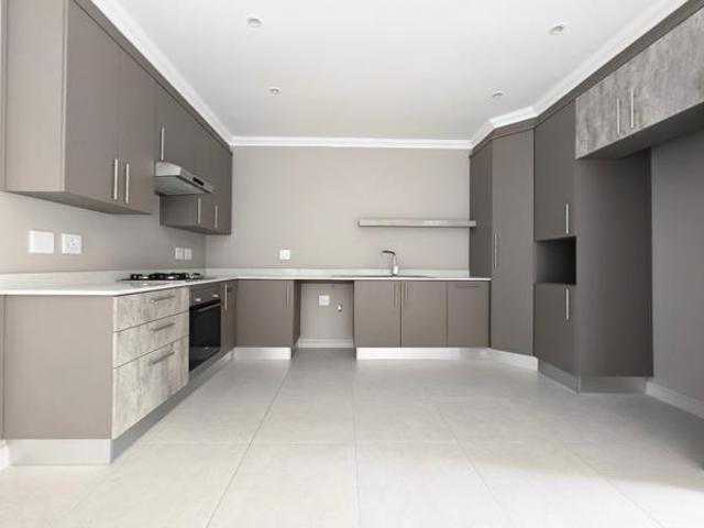Townhouse for sale in Eastern Cape