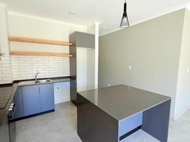 Townhouse for sale in Umdloti, Kwazulu-natal