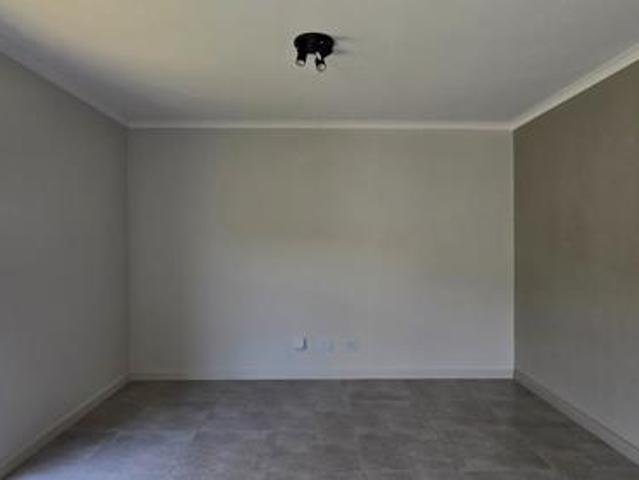 Townhouse for sale in Umdloti, Kwazulu-natal