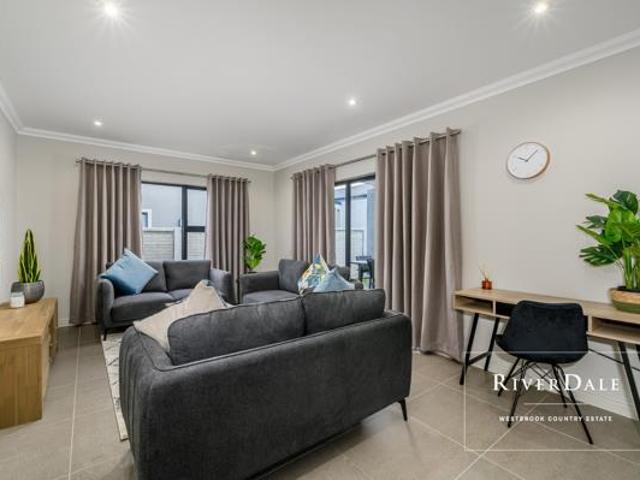 Townhouse for sale in Eastern Cape
