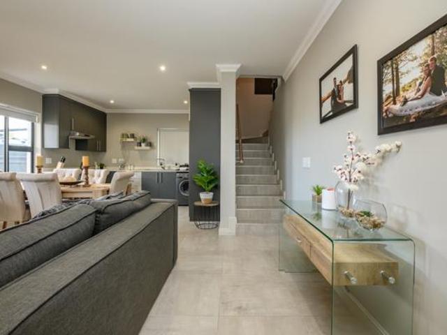 Townhouse for sale in Eastern Cape