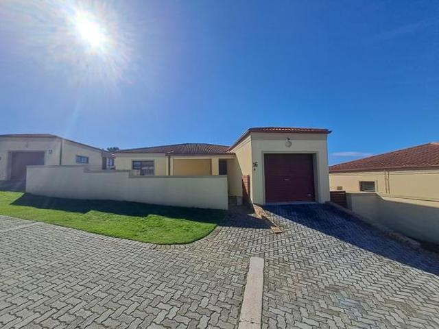 Townhouse for rent in Eastern Cape