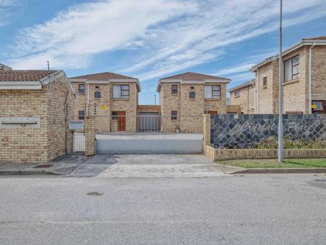 Townhouse for sale in Eastern Cape