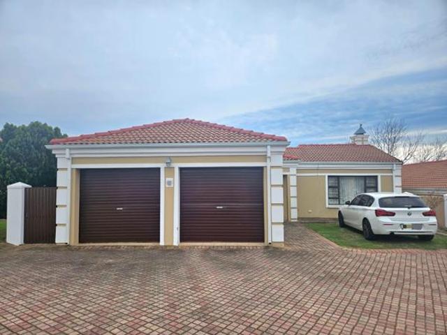 Townhouse for rent in Nelson Mandela Bay Ward 18, Nelson Mandela Bay Metropolitan Municipality