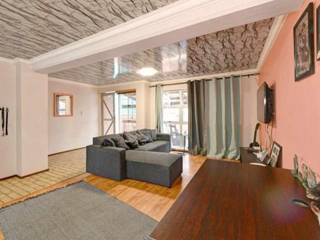 Townhouse for sale in Cape Town, Western Cape