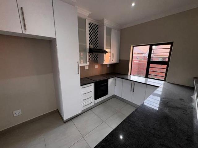 Townhouse for sale in Bloemfontein, Free State