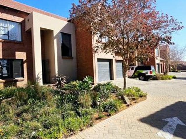 Townhouse for sale in Bloemfontein, Free State