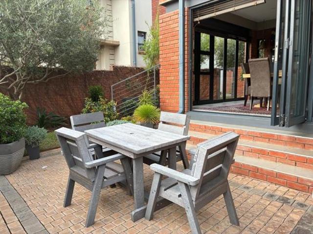 Townhouse for sale in Bloemfontein, Free State