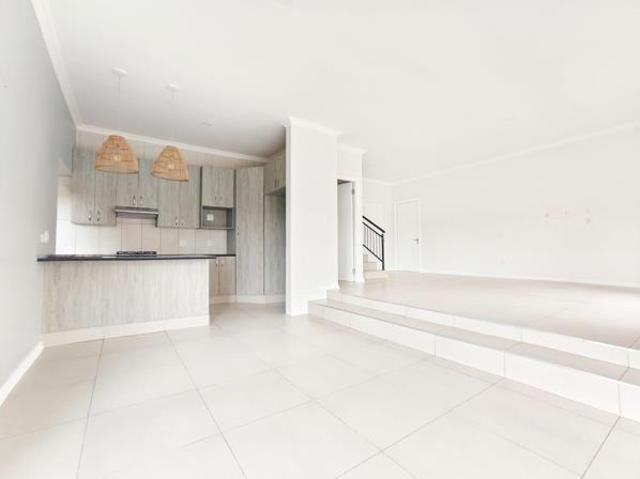 Townhouse for sale in Bloemfontein, Free State