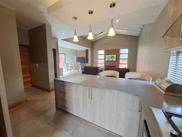 Townhouse for sale in Bloemfontein, Free State