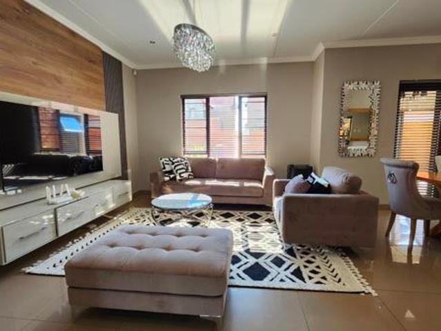 Townhouse for sale in Bloemfontein, Free State