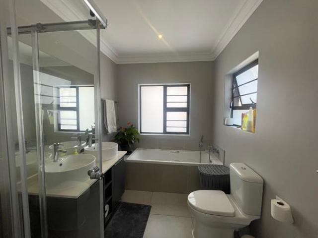 Townhouse for sale in Bloemfontein, Free State