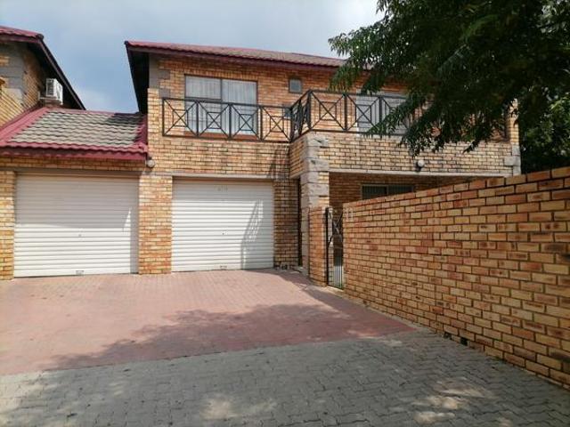 Townhouse for sale in Westonaria, Gauteng