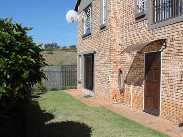 Townhouse for rent in Westonaria, Gauteng