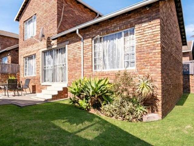 Townhouse for sale in Westonaria, Gauteng