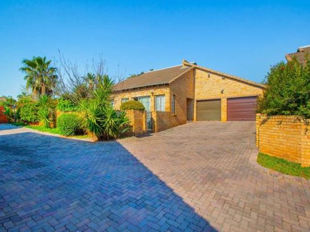 Townhouse for sale in Westonaria, Gauteng
