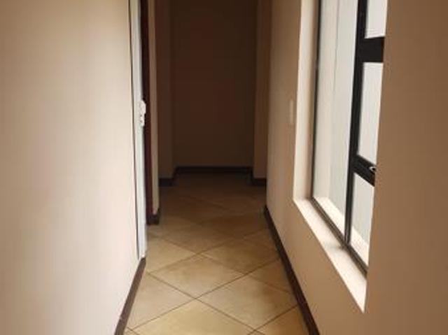 Townhouse for rent in Dr Kenneth Kaunda, North West