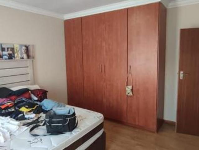 Townhouse for sale in Dr Kenneth Kaunda, North West