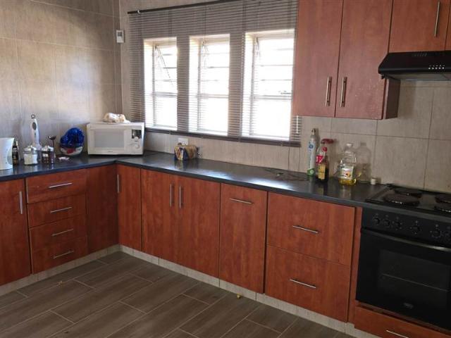 Townhouse for sale in Dr Kenneth Kaunda, North West