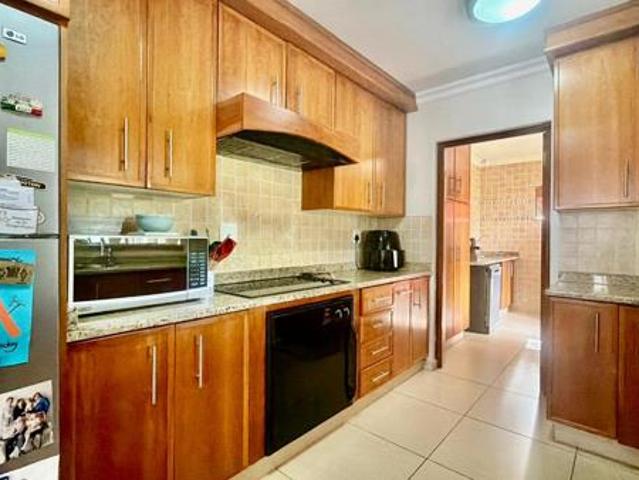 Townhouse for sale in Dr Kenneth Kaunda, North West