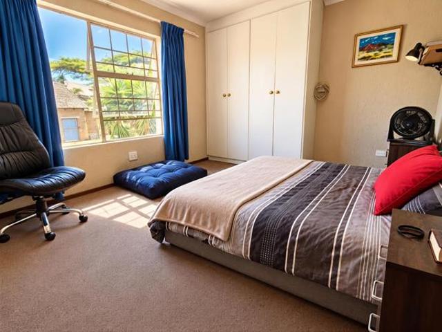 Townhouse for sale in West Rand Garden estates, Westonaria Local Municipality