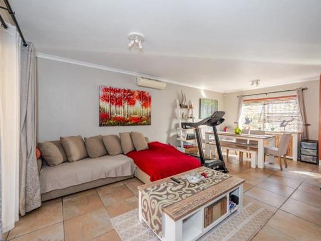 Townhouse for sale in Westonaria, Gauteng
