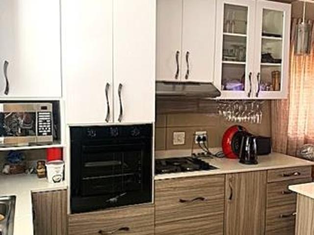 Townhouse for rent in Westonaria, Gauteng