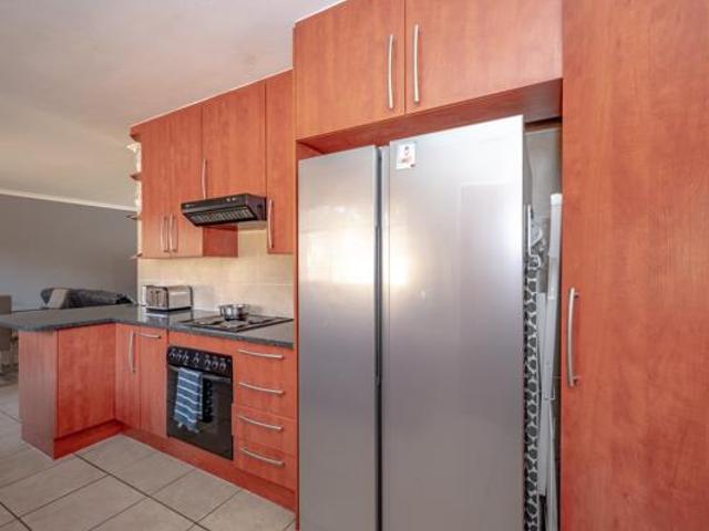 Townhouse for sale in West Rand Garden estates, Westonaria Local Municipality