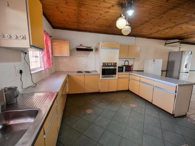 Townhouse for sale in Bloemfontein, Free State