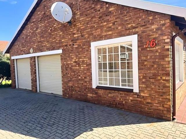 Townhouse for sale in Westonaria, Gauteng