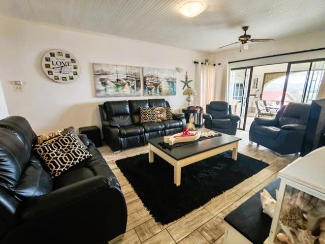 Townhouse for sale in Ugu District Municipality, Kwazulu-natal