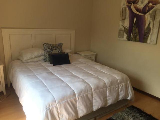 Townhouse for rent in Waterkloof, Gauteng