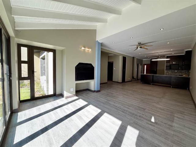 Townhouse for sale in Bloemfontein, Free State
