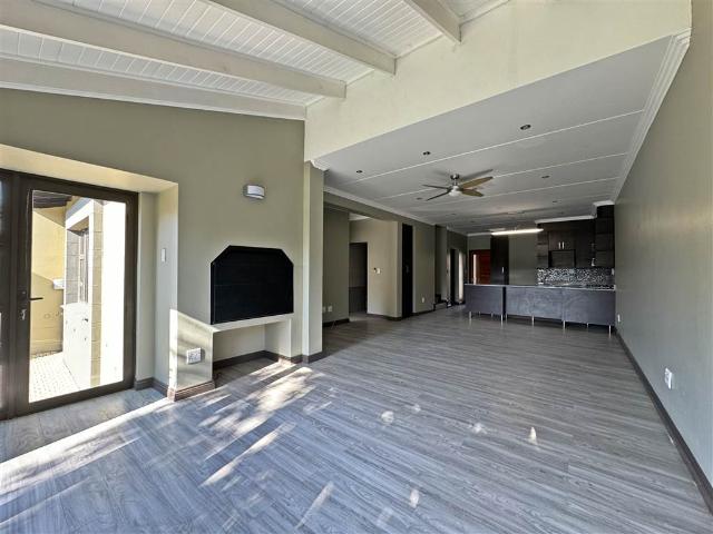 Townhouse for sale in Bloemfontein, Free State
