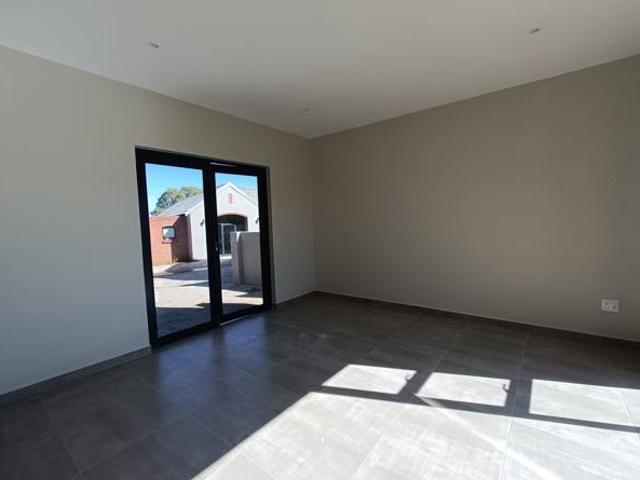 Townhouse for sale in Bloemfontein, Free State