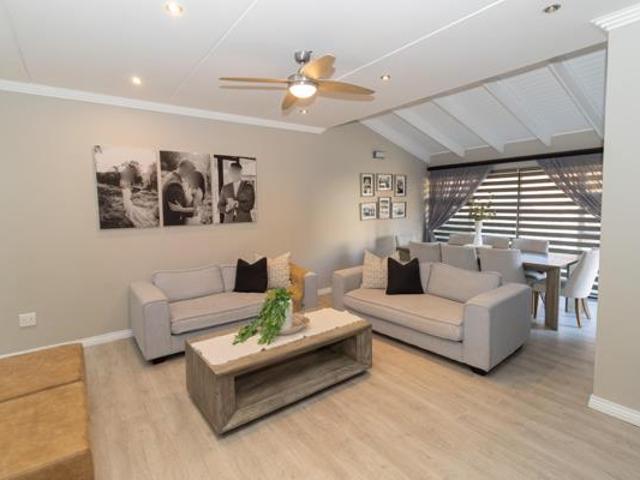 Townhouse for sale in Bloemfontein, Free State