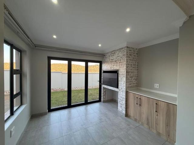 Townhouse for sale in Bloemfontein, Free State