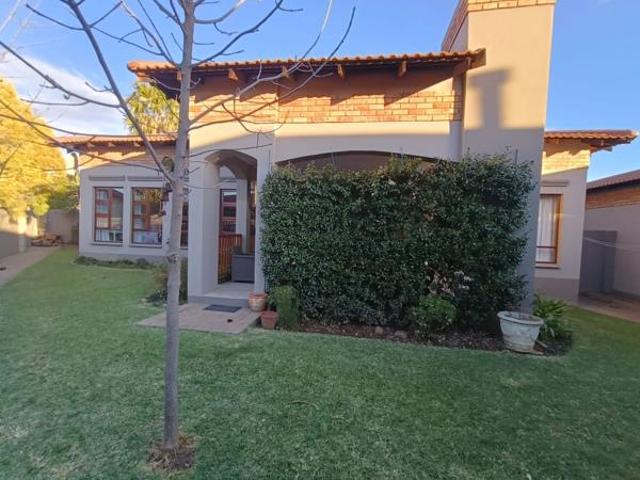 Townhouse for rent in Bloemfontein, Free State