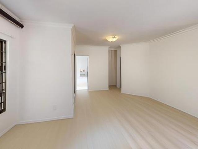 Townhouse for sale in Bloemfontein, Free State