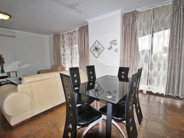 Townhouse for sale in Bloemfontein, Free State