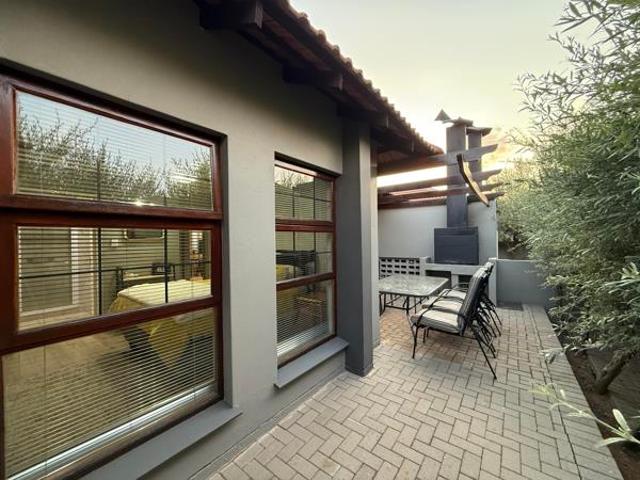 Townhouse for sale in Bloemfontein, Free State