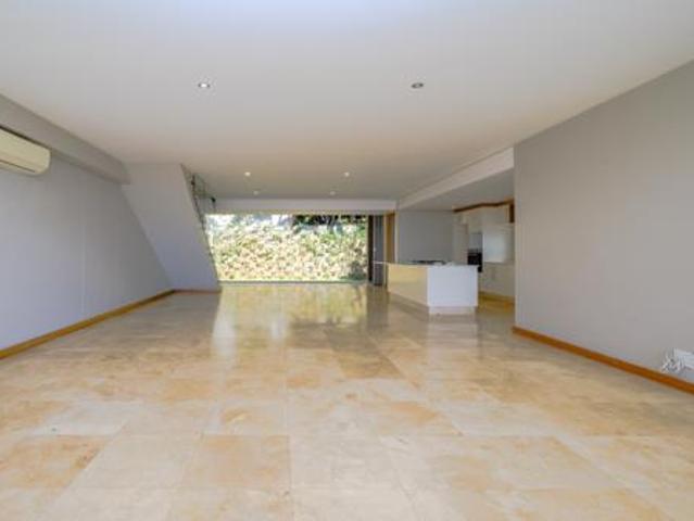 Townhouse for sale in Princess Grant, Kwazulu-natal